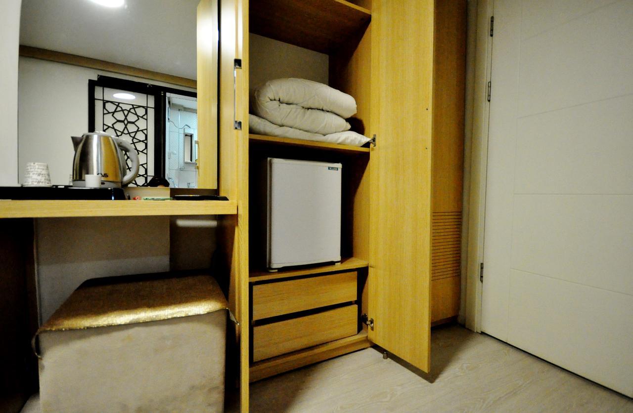 The Beyoglu House Hotel Istanbul Exterior photo